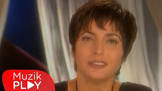 Naşide Göktürk - Yüreğim Rehin  Resimi