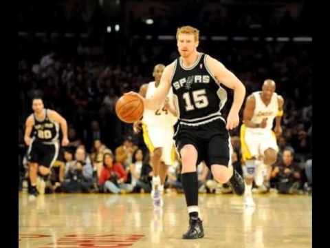 Ella Rose talks with Matt Bonner about Shaq