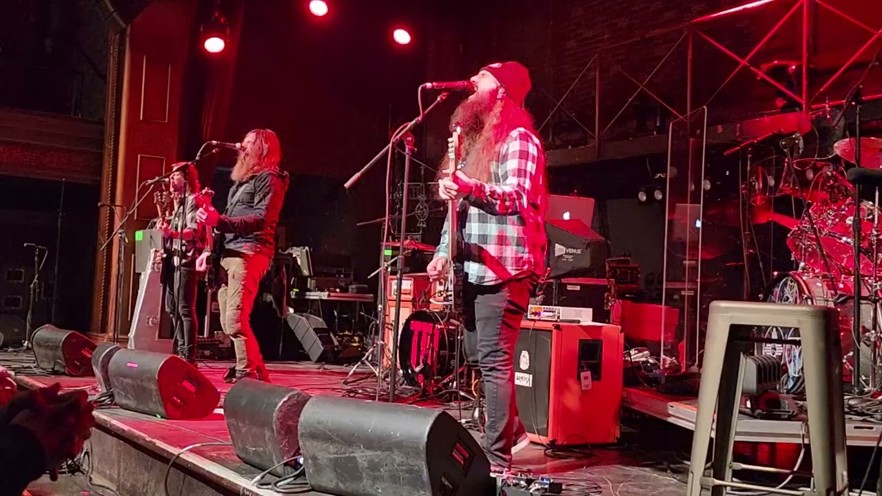 TIM MONTANA - Savage - LIVE