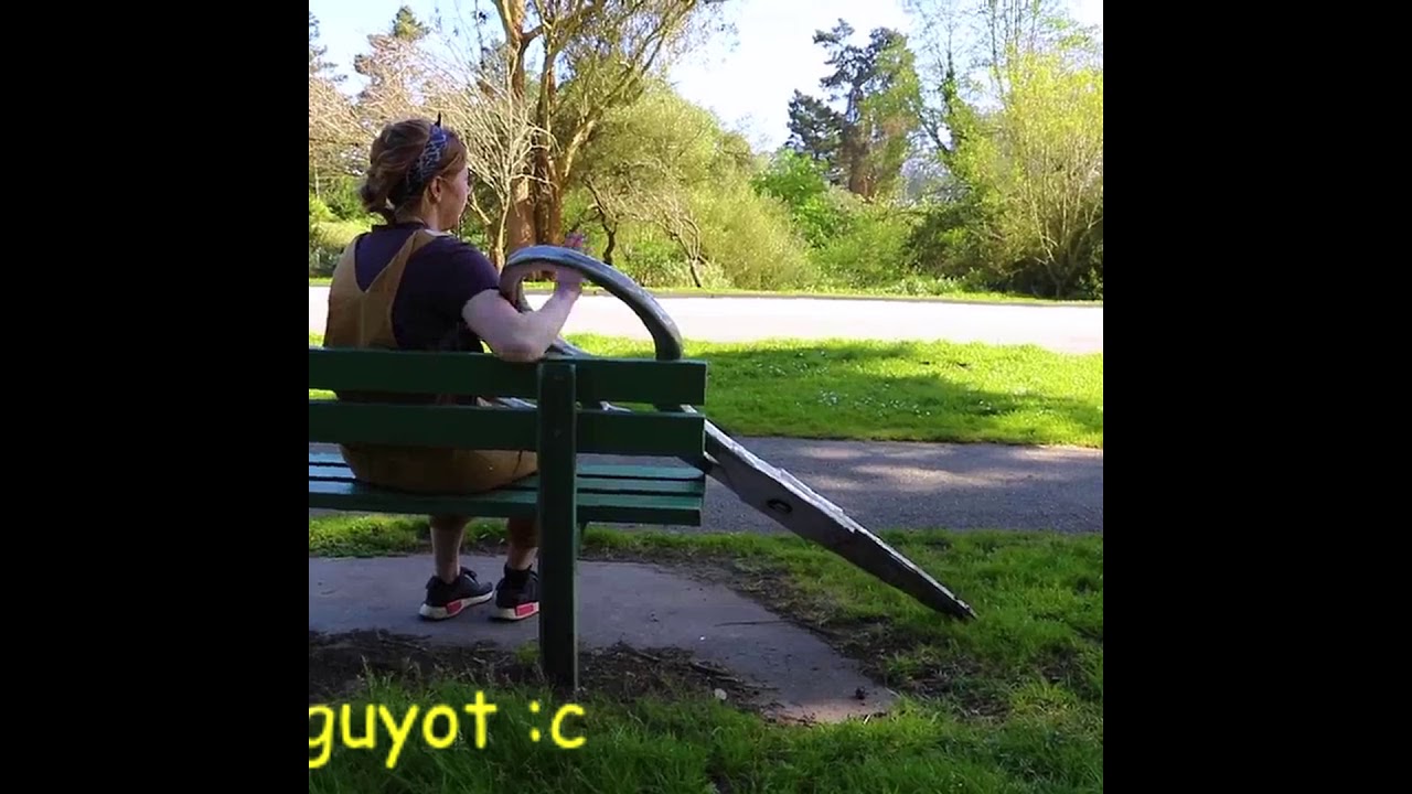 Watch Guyot - nemo on YouTube Watch Guyot - nemo on YouTube