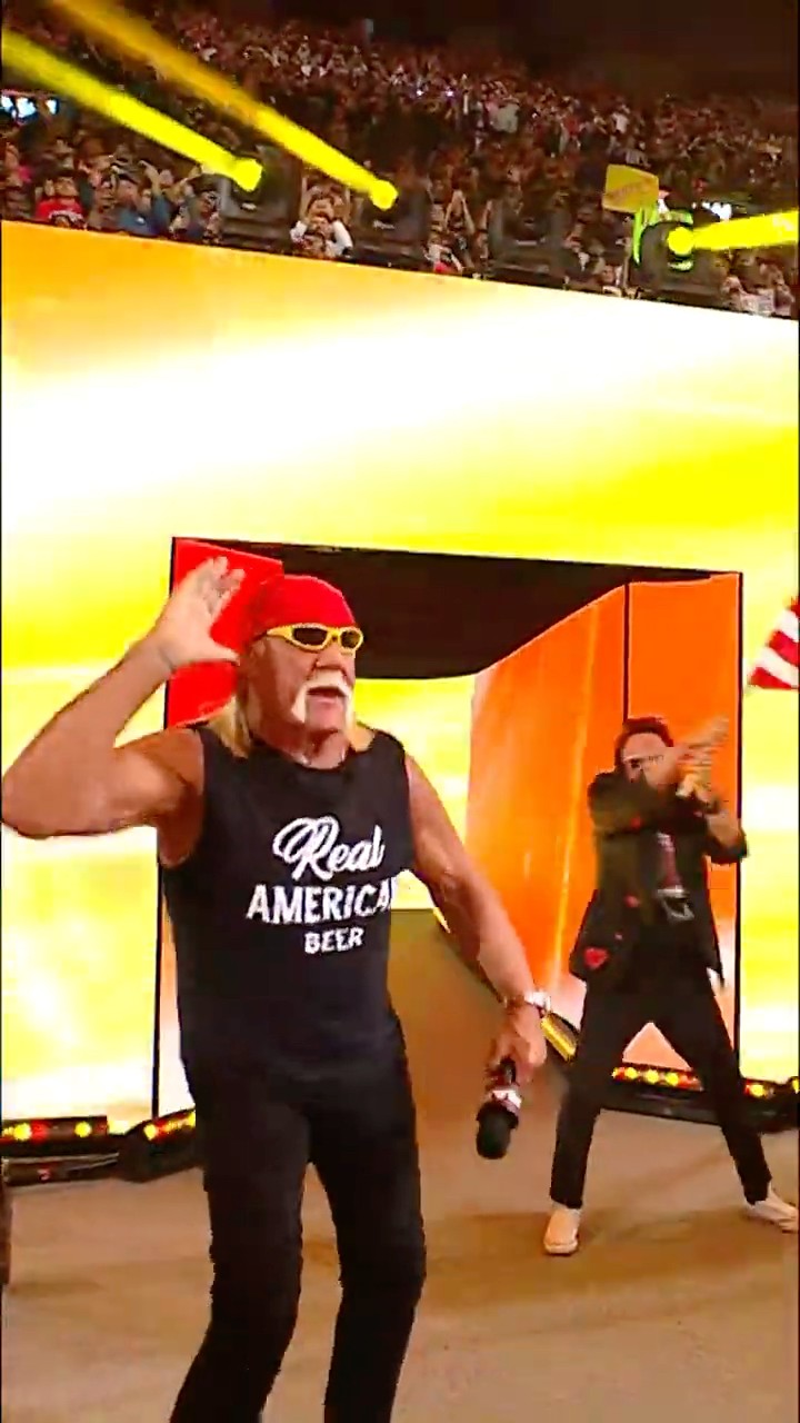 Hulk Hogan has arrived for #RAWonNetflix ? #WWERaw