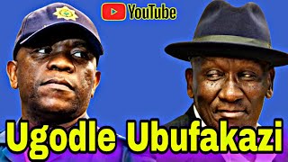 UBheki Cele uyena ophethe ubufakazi obudingwa uMkhwanazi... UBheki Cele uyena ophethe ubufakazi obudingwa uMkhwanazi...