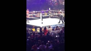 Smackdown 10.11.15, Manchester: Undertaker Entrance