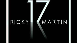 Video thumbnail of "Ricky Martin   Fuego Contra Fuego 17"