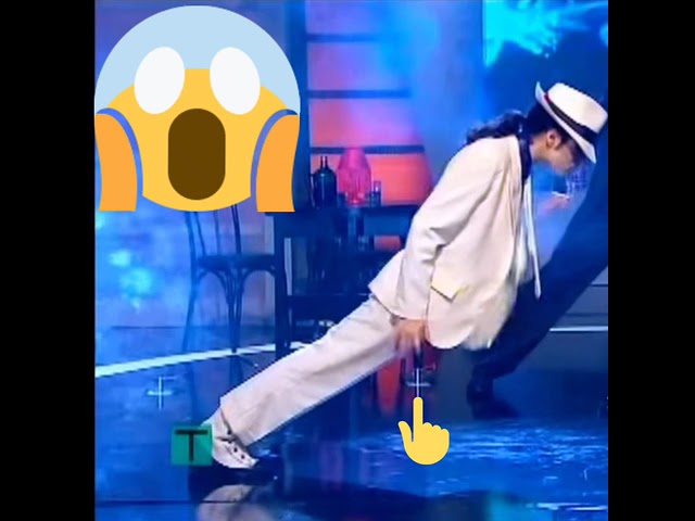 Michael Jackson Anti Gravity Dance Move 🔥😱😱😱🧐 #michaeljackson #antigravitydancemove #shorts class=