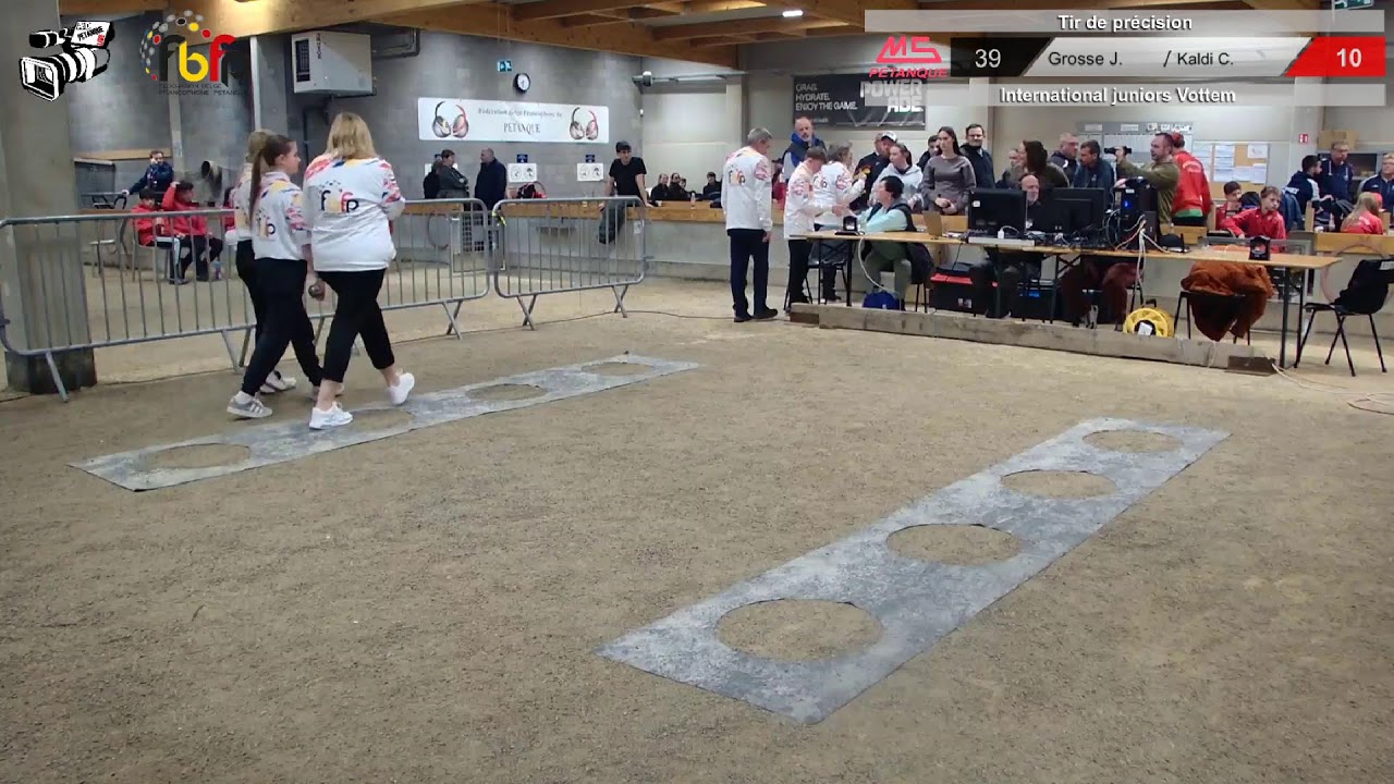 Miniature : Pétanque International Juniors Vottem, Tir de précision