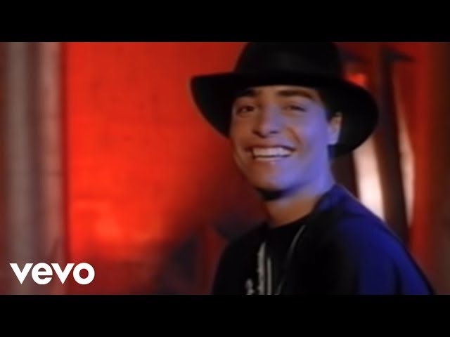 Chayanne - Este Ritmo Se Baila Asi