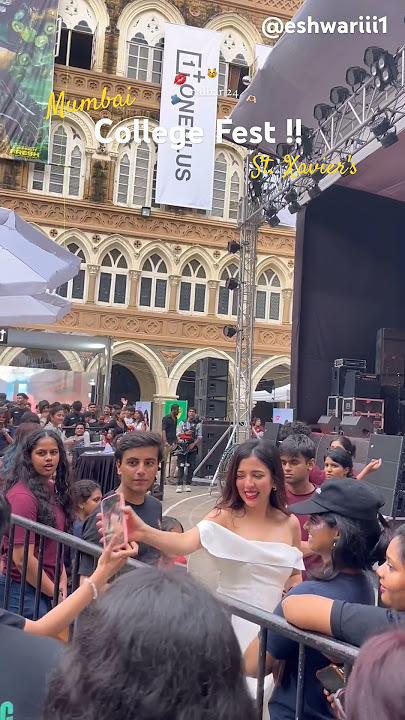 College Fest in St. Xavier's Mumbai | College Life #shorts #college #concert #class12 #mumbai