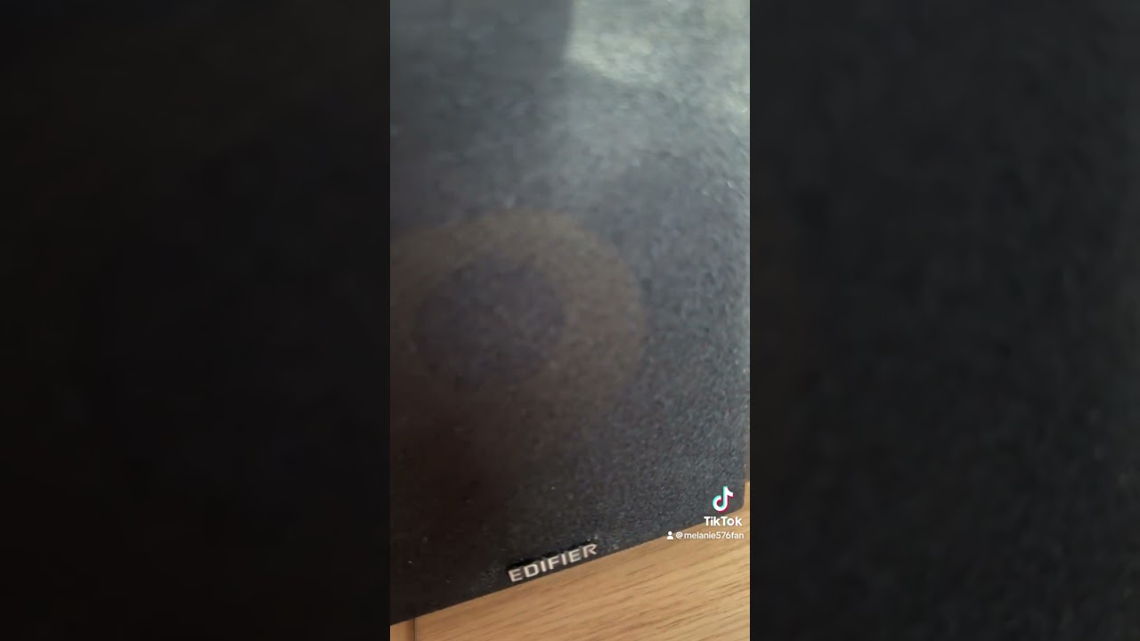 Twisted Sister Come Out And Play - Be Cruel To Your Scuel 🎵🎶