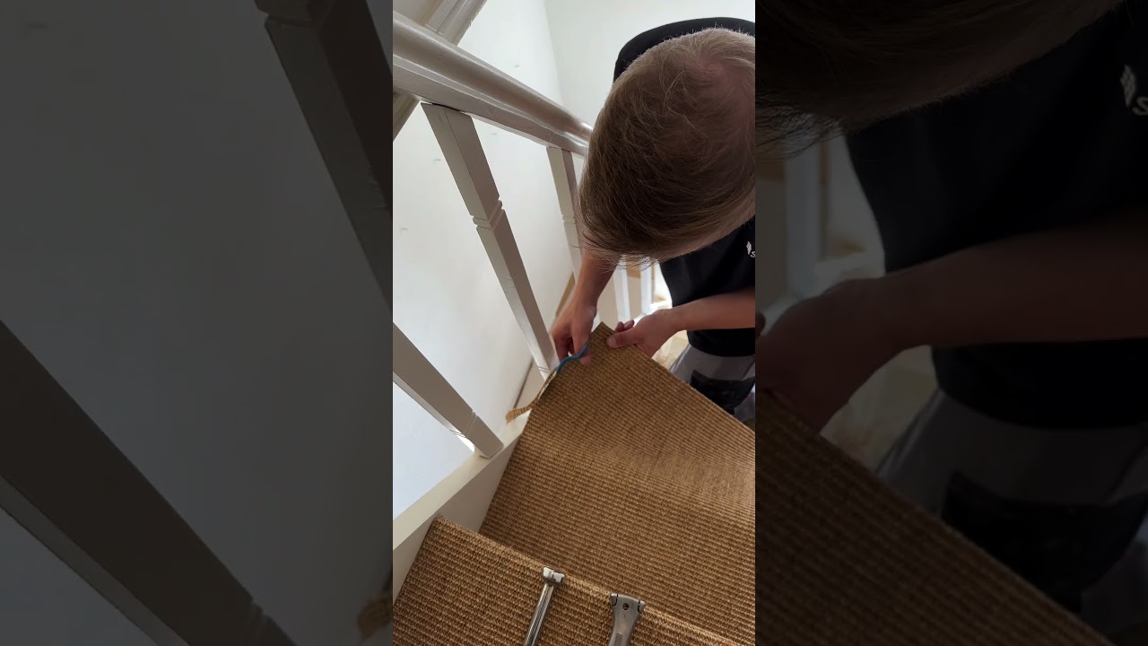 St maclou rénove vos escaliers avec du sisal ! ⚒️💪🏼 #escalier #renovation #travaux #maison