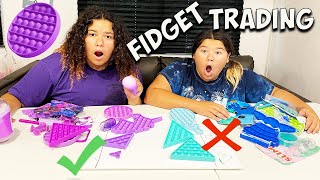 FIDGET TRADING & SHOPPING BLUE VS PURPLE 💙💜 *I GOT SCAMMED*