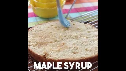 Thumbnail of BROWN SUGAR MAPLE CAKE // PASTEL DE MIEL DE MAPLE