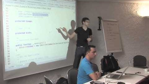 Scalable Cloud Applications with TYPO3 Flow 2.1 - Robert Lemke