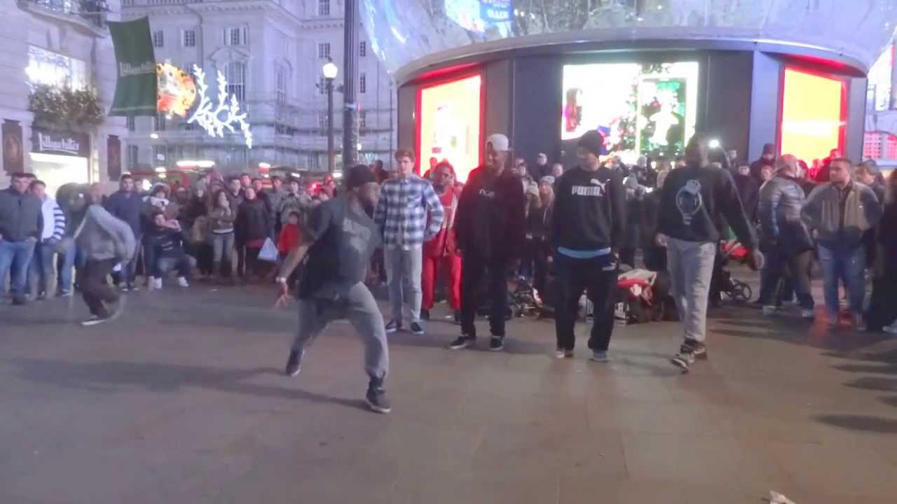 King Corville. Gangnam Style. Streetdance Piccadilly Circus  London.