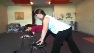 Living-Yoga.com - Prenatal Yoga Pose Demonstration