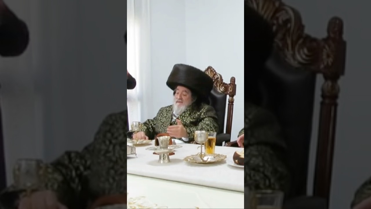מרן האדמו'ר מויזני'ץ בסעודת הברית לנינו