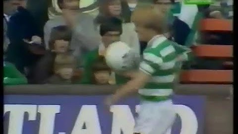 Celtic 2-0 Dundee September 1982