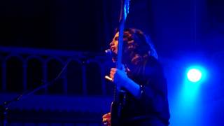 Anna Calvi - Cry @ Paradiso (2/8)