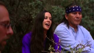 Alanis Morissette - Uninvited HD - (8 de 9 - Live In The Navajo Nation)