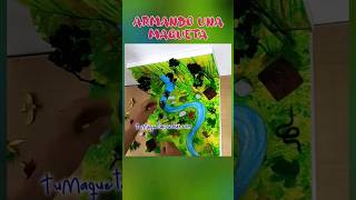 Armando una maqueta escolar de la selva peruana.