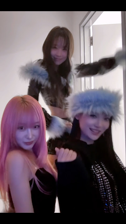 This is how we welcome the new year#aespa #에스파 #GISELLE #WINTER  #NINGNING #shorts