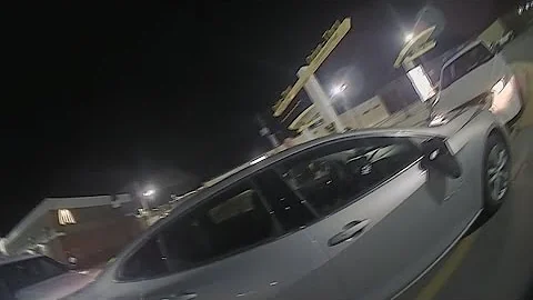 Columbus police video shows officers' encounter wi...
