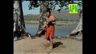 Irukkum Idatthai Vittu Song Thiruvarutchelvar