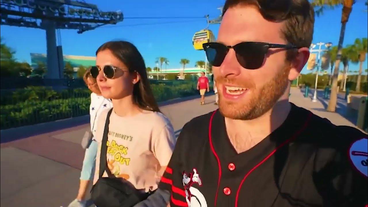 Kyle Pallo Exposed Disney world vlogger Disney World Hawaii