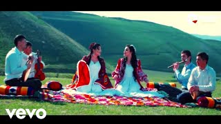 Khujasta Madina - Labi Chashmai Poyon ( Official Video )