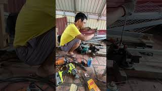 Change Floor jack wheel