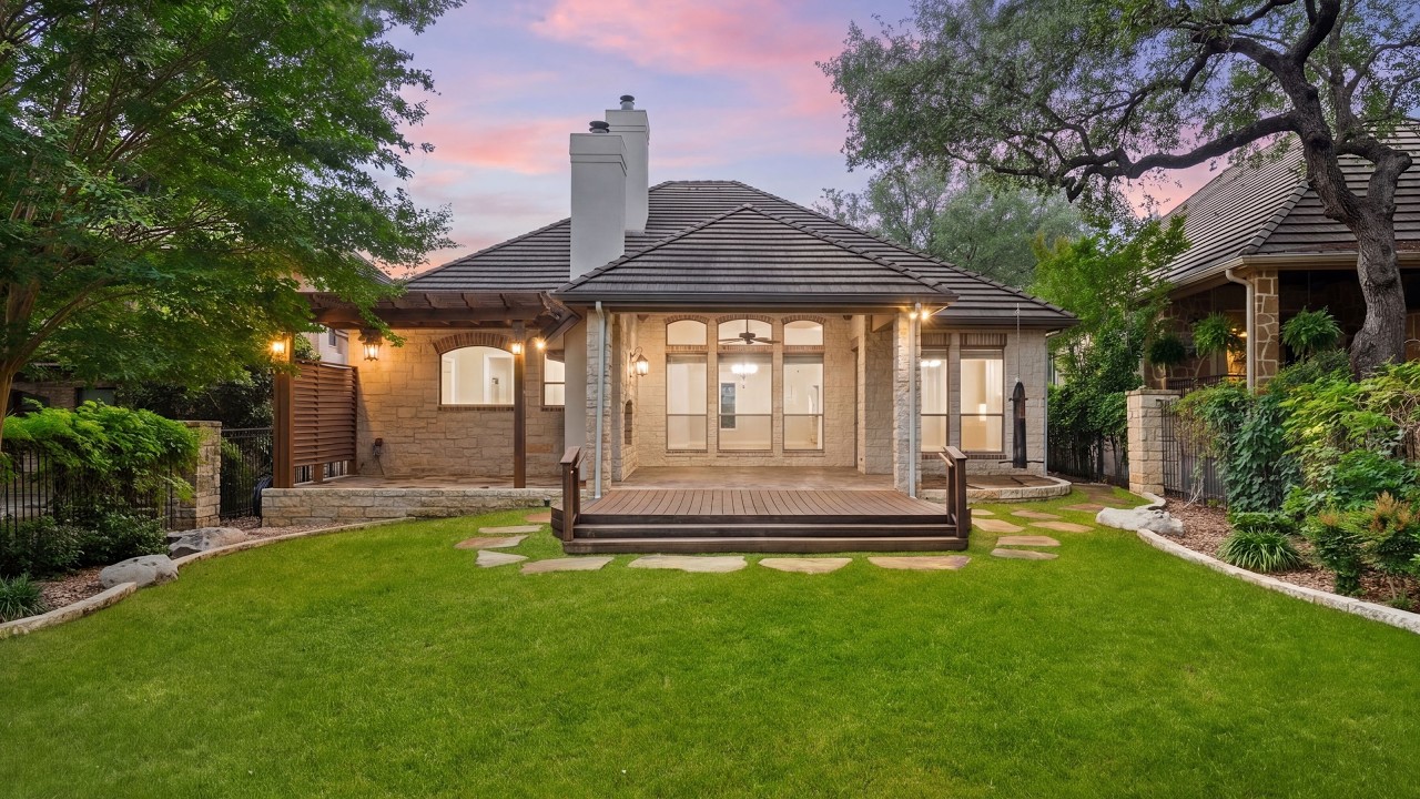 84 Westcourt Lane // San Antonio