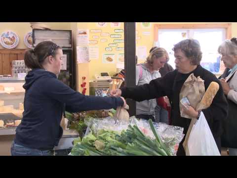 Video: Pengalaman Makanan Dan Minuman: Prince Edward Island, Kanada