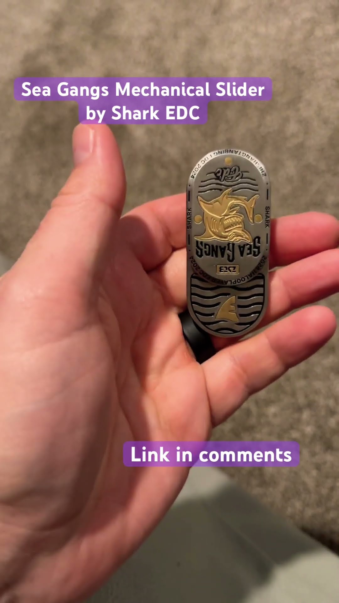 SHARK EDC 2024 メタル製フィジェットスライダー　sea gangs フィジェットトイ フィジェットスライダー Shark EDC - メルカリ