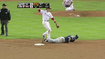 SD@PHI: Ruiz fires to second to throw out Headley