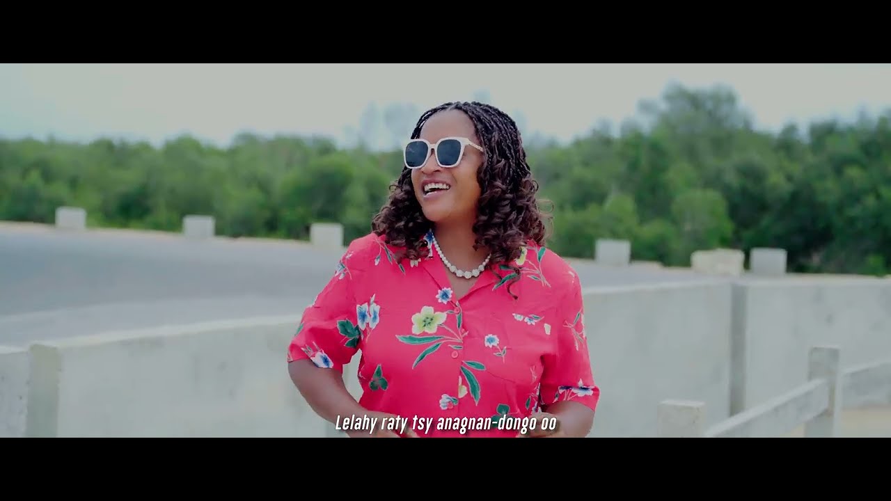 SYLVANAH DE TOLIARA -Bitsibitsiky- 2K25