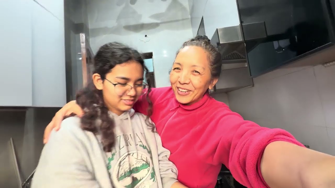 Michelle Takes Over The Kitchen|| Tibetan Vlogger || Mundgod 