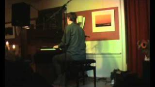 Peter Broderick - Pulling the rain (live)