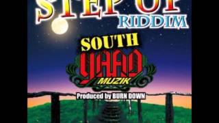 Video thumbnail of "STEP UP Riddim"