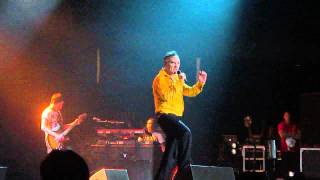 MORRISSEY LIVE CHILE 2012 / (12) "ONE DAY GOODBYE WILL BE FAREWELL" / MOVISTAR ARENA screenshot 5