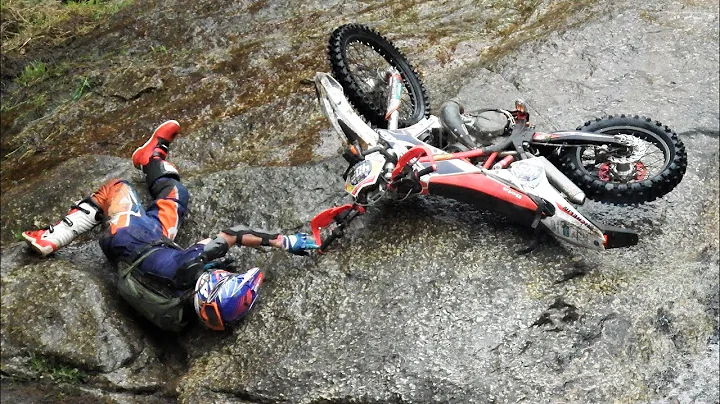 Dirt Bikes Fails Compilation #7 ☠️ Extreme Lagares, Alestrem, Gordexola & more by Jaume Soler