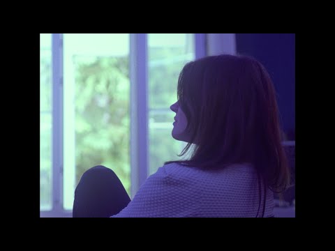 Marta Kloučková - Dívat se na svět (official video)