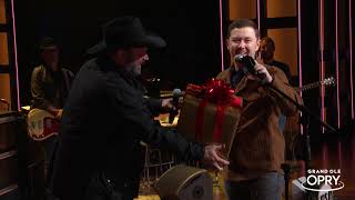 Garth Brooks Invites Scotty McCreery To Become A Member of the Grand Ole Opry