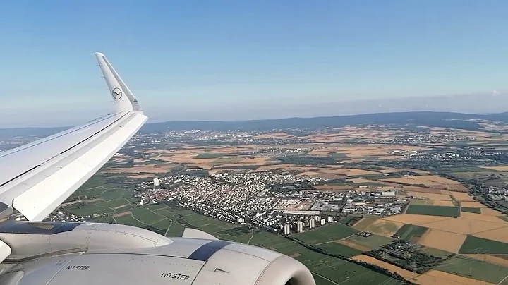 Lufthansa A320neo landing at Frankfurt