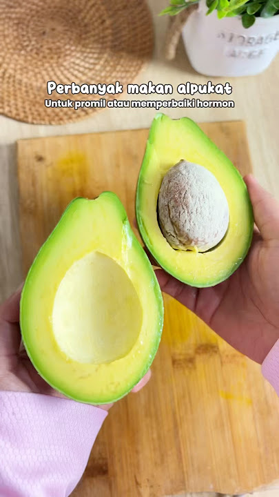 Eat avocado for pregnancy #avocado #promil #jsr #zaidulakbar #realfood #cleanfood #cleaneating