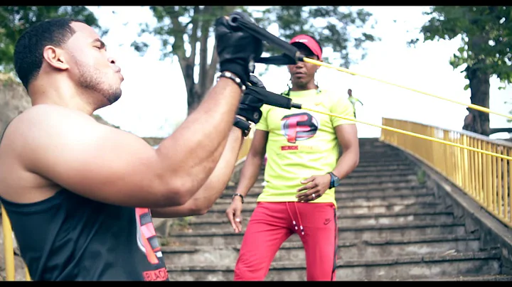Santos Lara Commercial