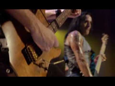 the knot Whitesnake - Love Ain't No Stranger - Live in London 2004
