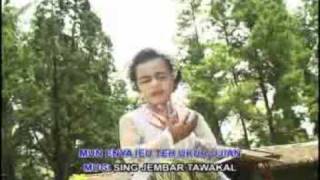 Lain Teu Hoyong - Devi - Pop Sunda Anak-Anak Indonesia - SDN 3 Megawon.flv