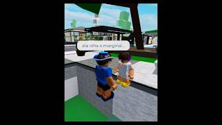 ela olha o marginal... #roblox