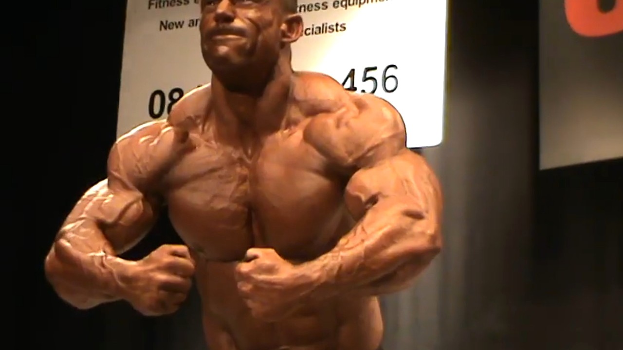 Dave Guest (UK), NABBA Universe 2011 - Men 2 Winner