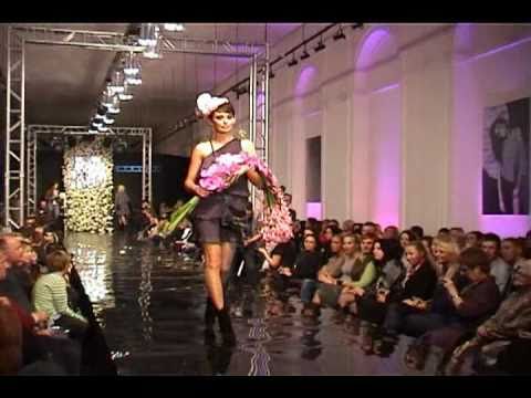 FLORAL FASHION SHOW cz I.mpg